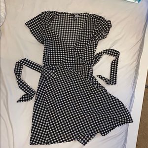 H&M Checkered Wrap Dress